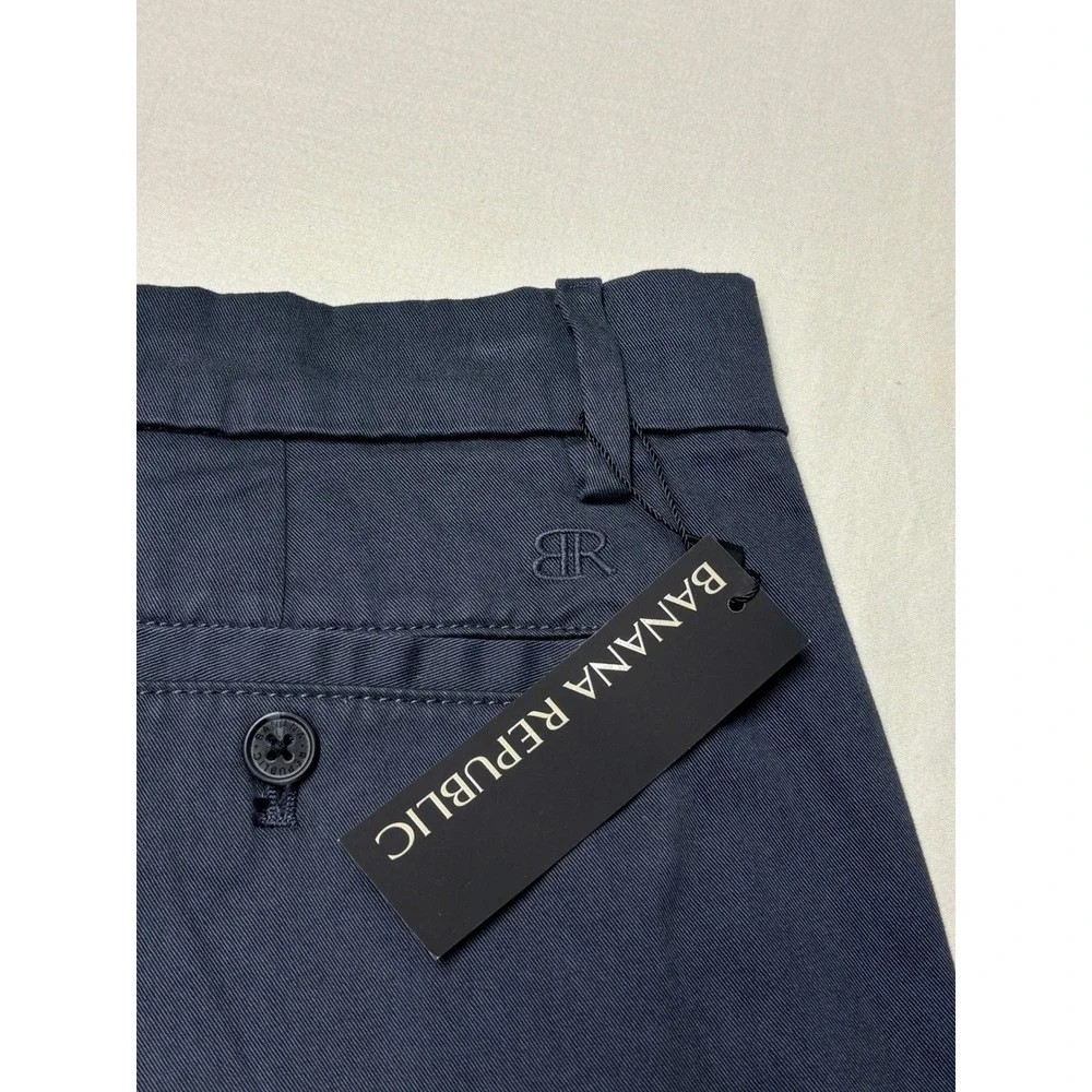 NWT Banana Republic Mens Gray Chino Pants Straight Leg Cotton Stretch 36x34
